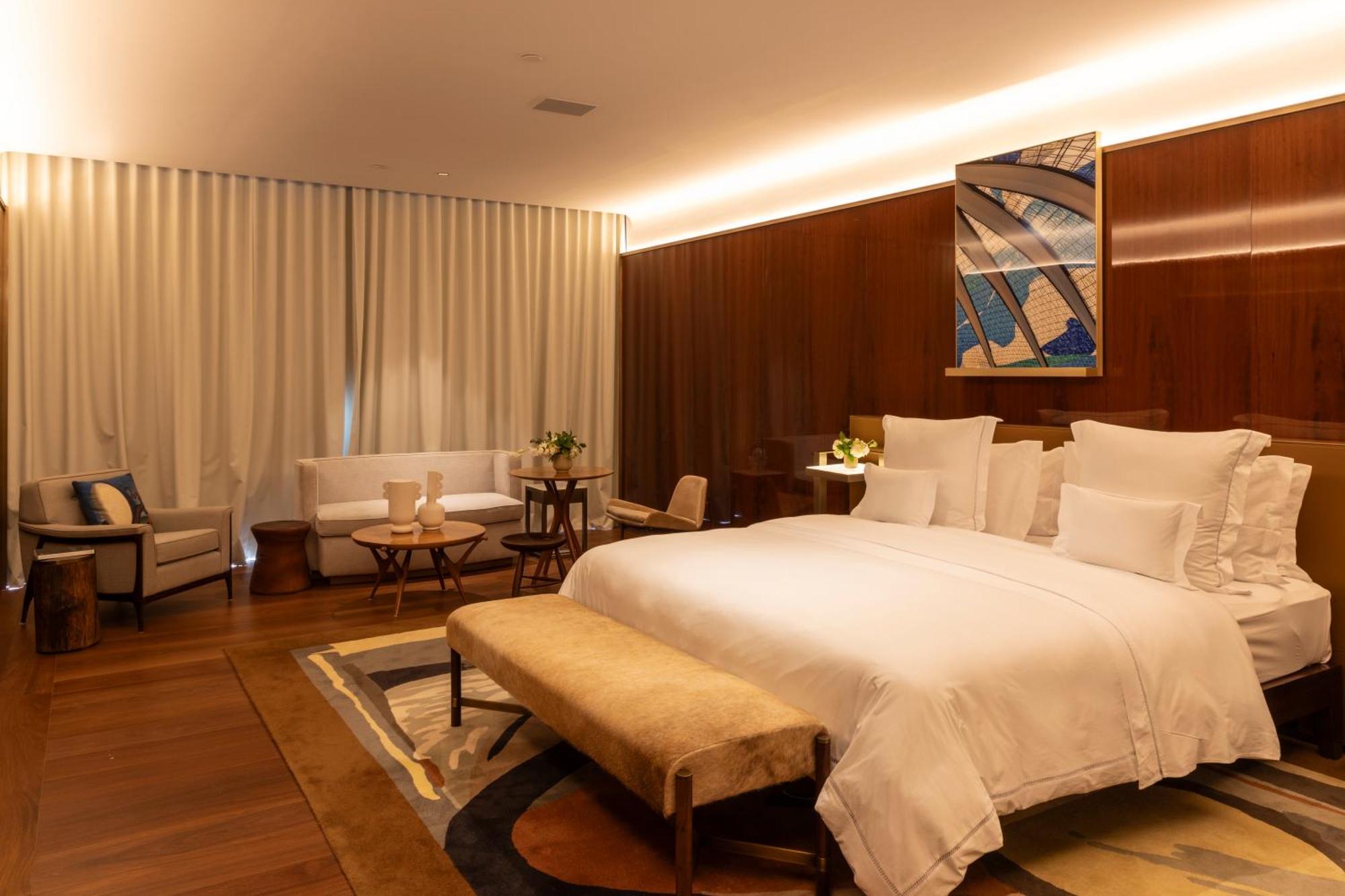 Готель Rosewood Сан-Паулу Екстер'єр фото A bedroom at the Four Seasons Hotel